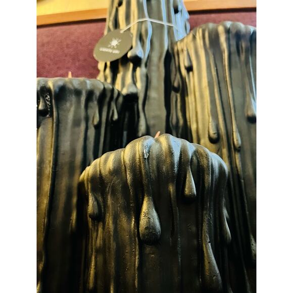 Halloween Gothic light up candelabra lots of detail - Picture 3 of 12